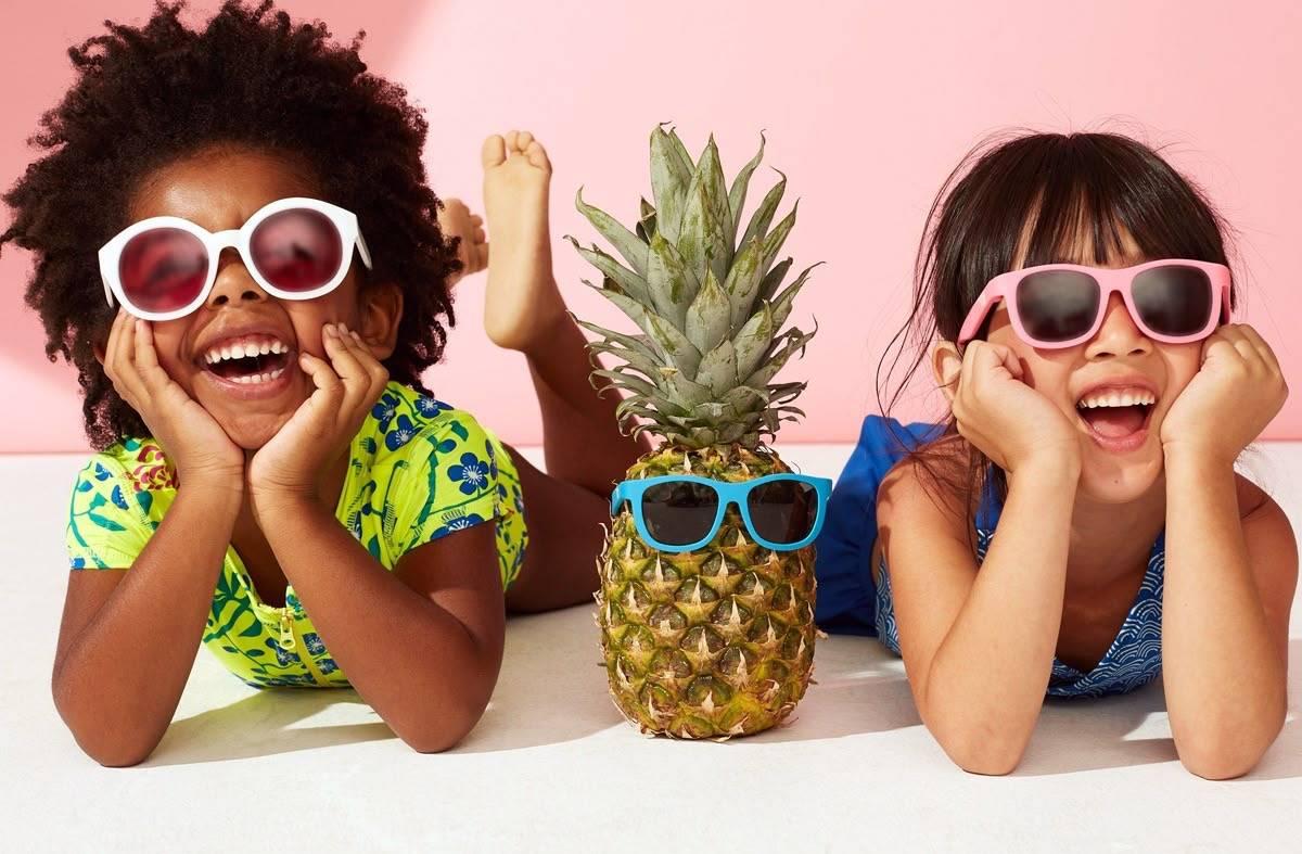 چرا عینک آفتابی برای کودکان ضروری است؟