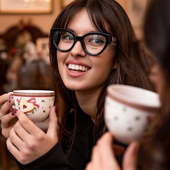 "عینک طبی زنانه گربه‌ای" 